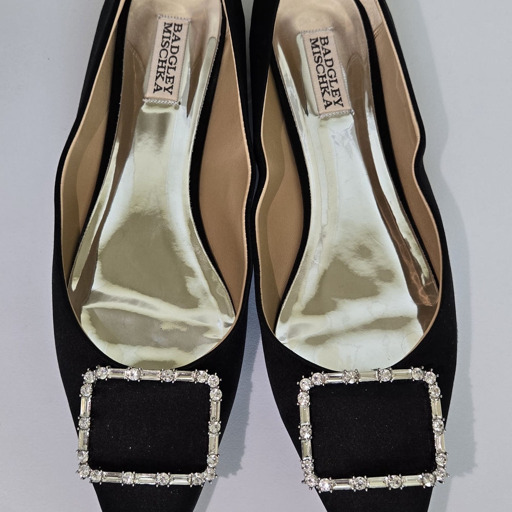 Badgley Mischka Women's Black Flats with Embellished Buckle